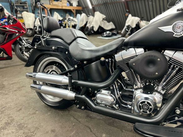 2010 Harley-Davidson Fat Boy, чёрный, 1190000 рублей - вид 13