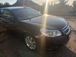 2011 Chevrolet Epica V250 Рестайлинг, красный, 650000 рублей, вид 4
