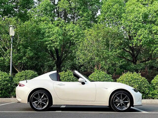 2018 Mazda Roadster IV (ND), белый, 3359017 рублей, вид 4