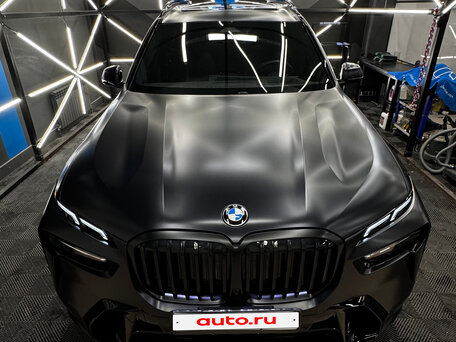 2025 BMW X7 40i I (G07) Рестайлинг, чёрный, 16500000 рублей, вид 5