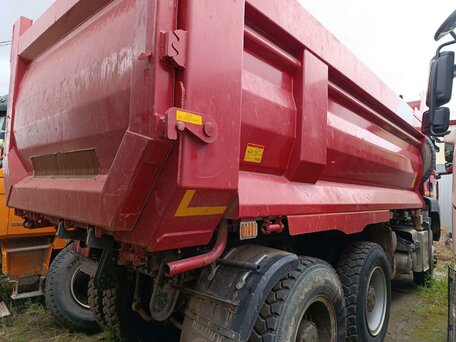 2024 Sinotruk Sitrak C7H, красный, 13658000 рублей, вид 3