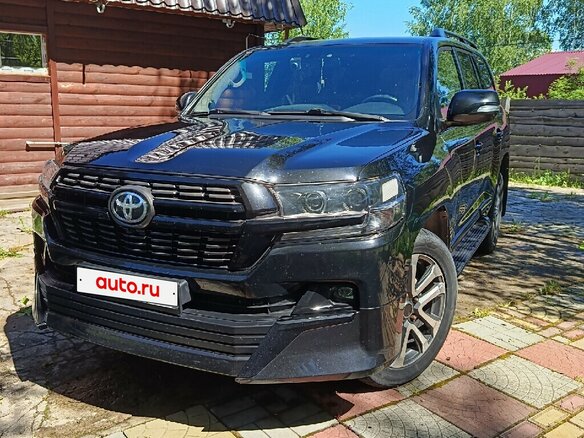 2008 Toyota Land Cruiser 200 Series, чёрный