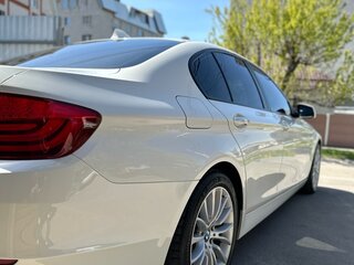 2011 BMW 5 серии 525d xDrive VI (F10/F11/F07), белый, 1940000 рублей, вид 4