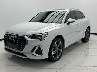 2022 Audi Q3 35 TFSI II (F3), белый, 2530000 рублей, вид 3