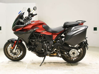 2020 MV Agusta Turismo Veloce 800, красный, 900000 рублей, вид 2
