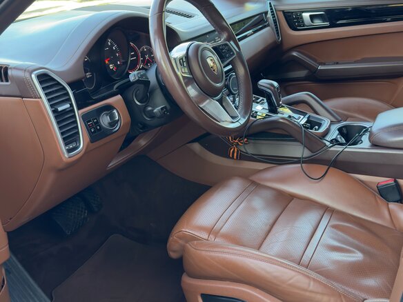 2018 Porsche Cayenne III, чёрный, 4613000 рублей - вид 5