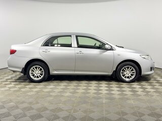2010 Toyota Corolla X (E140, E150), серебристый, 899000 рублей, вид 5