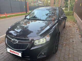 2015 Chevrolet Cruze I Рестайлинг, коричневый, 860000 рублей, вид 3