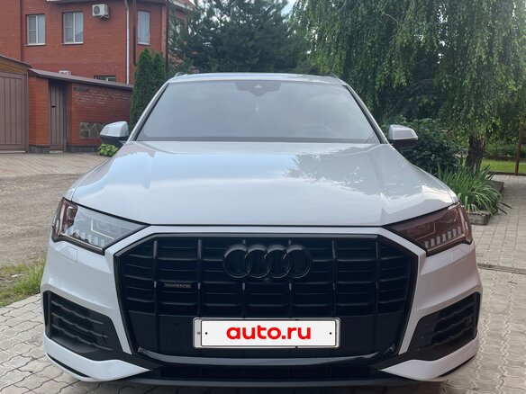 2020 Audi Q7 45 TDI II (4M) Рестайлинг, белый, 6500000 рублей - вид 1
