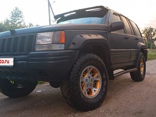 1997 Jeep Grand Cherokee I (ZJ) Рестайлинг, чёрный, 950000 рублей, вид 1