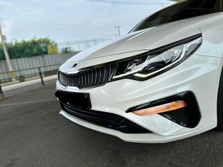 2018 Kia K5 II, чёрный, 1550066 рублей, вид 4