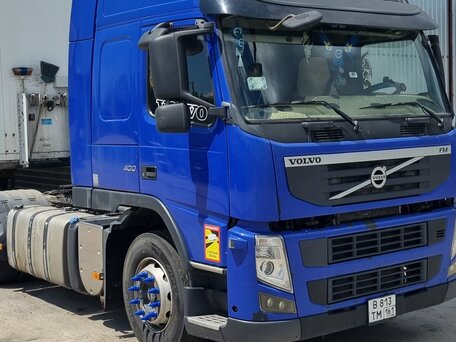 2014 Volvo FM, синий, 3050000 рублей, вид 2