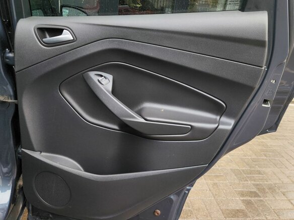 2014 Ford Kuga II, серый, 990000 рублей - вид 18