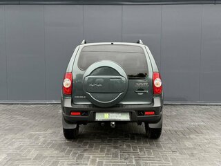 2017 Chevrolet Niva I Рестайлинг, серый, 950000 рублей, вид 4