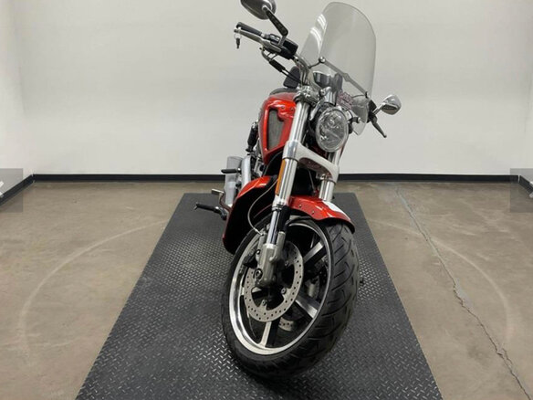 2013 Harley-Davidson V-Rod Muscle, оранжевый, 1050000 рублей - вид 3