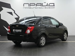 2014 Chevrolet Aveo II, чёрный, 809900 рублей, вид 3
