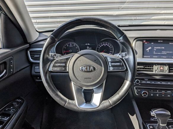2019 Kia Optima IV Рестайлинг, чёрный, 1800000 рублей - вид 21