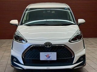 2022 Toyota Sienta II Рестайлинг, белый, 1087000 рублей, вид 2