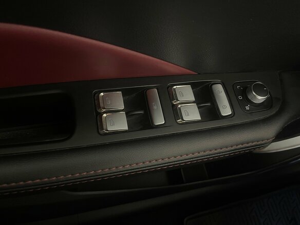 2021 Geely Coolray I, чёрный, 1649000 рублей - вид 22