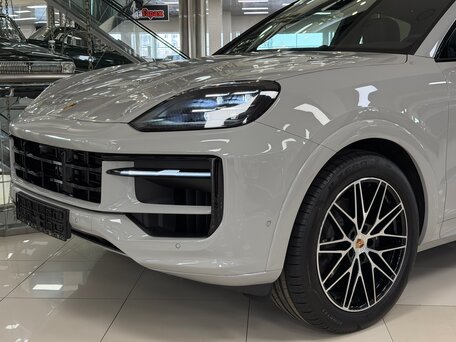 2026 Porsche Cayenne Coupé III Рестайлинг, серый, 17995000 рублей, вид 5