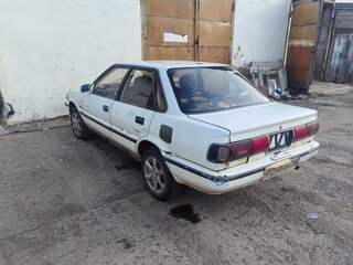 1991 Toyota Sprinter VI (E90), белый, 120000 рублей, вид 3