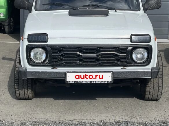 2015 Lada (ВАЗ) 2121 (4x4) I Рестайлинг, белый, 550000 рублей - вид 4