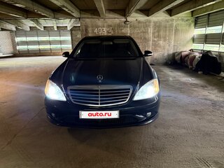 2007 Mercedes-Benz S-Класс 500 V (W221), чёрный, 1050000 рублей, вид 2