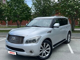 2012 Infiniti QX56 II, серебристый, 2550000 рублей, вид 3