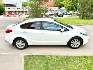 2013 Kia Cerato III, белый, 930000 рублей, вид 3