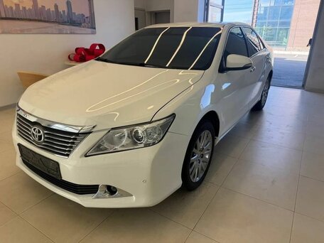 Toyota Camry VII (XV50)