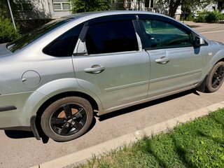 2005 Ford Focus II, серебристый, 440000 рублей, вид 4