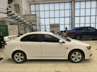 2007 Mitsubishi Lancer X, белый, 599000 рублей, вид 4