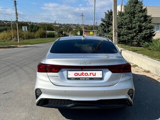 2021 Kia Cerato IV Рестайлинг, серый, 2300000 рублей, вид 4