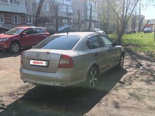 2011 Skoda Octavia II (A5) Рестайлинг, серый, 620000 рублей, вид 3
