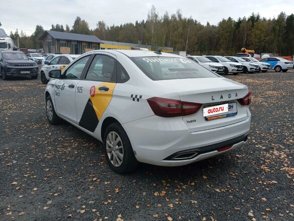 2023 Lada (ВАЗ) Vesta I Рестайлинг (NG), белый, 814150 рублей - вид 3
