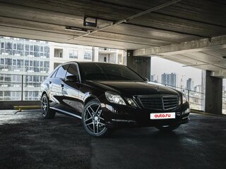2011 Mercedes-Benz E-Класс 200 7G-Tronic IV (W212, S212, C207), коричневый, 1870000 рублей, вид 1