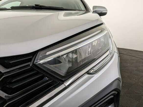 2023 Lada (ВАЗ) Vesta SW Cross I Рестайлинг (NG), серебристый, 1350000 рублей - вид 10