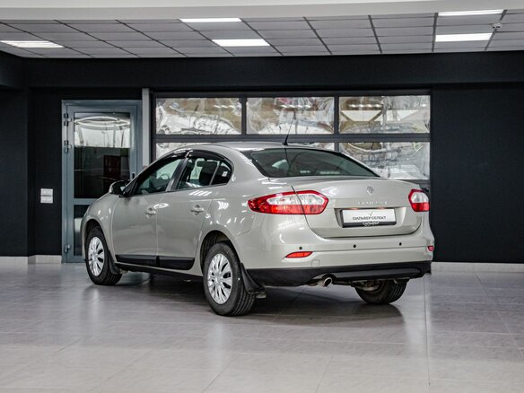 2013 Renault Fluence I Рестайлинг, бежевый, 700000 рублей - вид 5