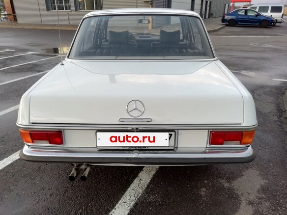 1973 Mercedes-Benz W114 280, белый, 1550000 рублей - вид 10