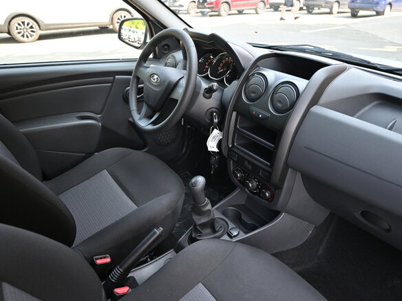 2026 Lada (ВАЗ) Largus I Рестайлинг, белый, 1597000 рублей - вид 8