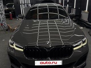2021 BMW 5 серии 520i VII (G30/G31/G38) Рестайлинг, серый, 4800000 рублей, вид 3