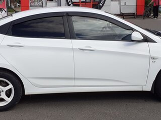 2014 Hyundai Solaris I, белый, 980000 рублей, вид 2