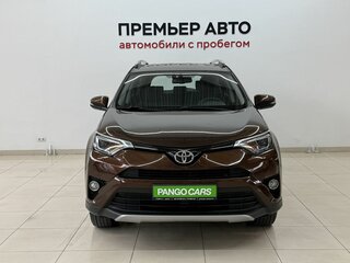 2017 Toyota RAV4 IV (XA40) Рестайлинг, коричневый, 1990000 рублей, вид 2