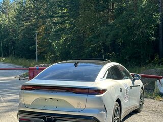2025 BYD Han L, серебристый, 9900000 рублей, вид 4