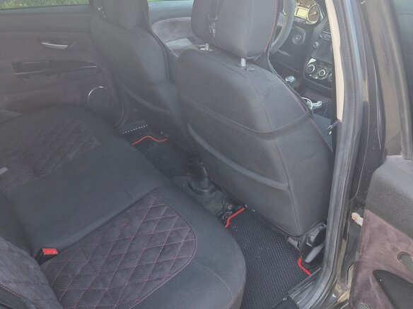 2011 Fiat Linea, чёрный, 750000 рублей - вид 10