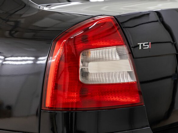 2012 Skoda Octavia II (A5) Рестайлинг, чёрный - вид 11
