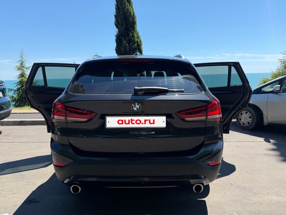2020 BMW X1 Long 20Li sDrive II (F48) Рестайлинг, серый, 3100000 рублей - вид 9