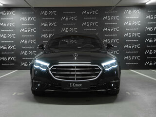 2025 Mercedes-Benz E-Класс 300 VI (W214, S214), чёрный, 10815000 рублей, вид 2