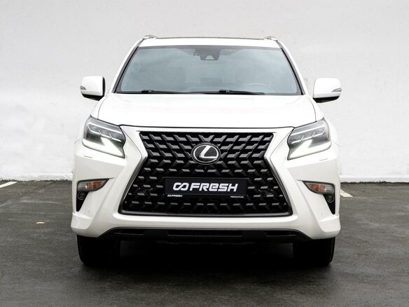 2021 Lexus GX 460 II Рестайлинг 2, белый, 7280000 рублей - вид 2