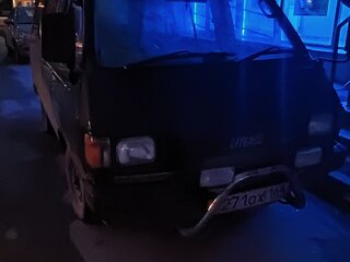 1985 Toyota Lite Ace II, синий, 135000 рублей, вид 2